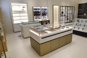 Vitrina <span class=keywords><strong>de</strong></span> <span class=keywords><strong>cristal</strong></span> personalizada <span class=keywords><strong>para</strong></span> exhibir chocolates, mueble <span class=keywords><strong>de</strong></span> exhibición <span class=keywords><strong>para</strong></span> tienda <span class=keywords><strong>de</strong></span> postres, mostrador <span class=keywords><strong>de</strong></span> madera <span class=keywords><strong>para</strong></span> pastelería. - Product Image 3