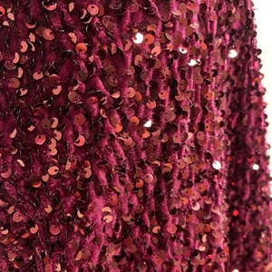 Tessuto di <span class=keywords><strong>Velluto</strong></span> di Lusso <span class=keywords><strong>Bordeaux</strong></span> di Peso Medio con Paillettes e Ricami Solidi per Abiti da Sposa, Costumi da Bagno e Tessuti per la Casa - Product Image 3
