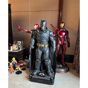 Estatua de Batman de tamaño real en fibra de vidrio de <span class=keywords><strong>DC</strong></span> COMIC <span class=keywords><strong>Super</strong></span> <span class=keywords><strong>Heroes</strong></span>, escultura de resina de Batman para decoración - Product Image 4