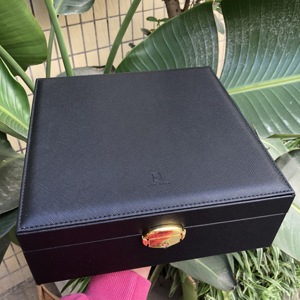 Caja de regalo de joyería de cuero PU Rosa <span class=keywords><strong>grande</strong></span> al por mayor con logotipo personalizado de espejo y suministro de fábrica bloqueable multifunción - Product Image 4