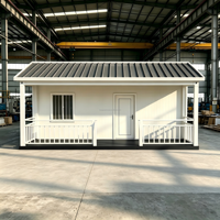 Edificio Modular Prefabricado en Contenedor MHY, 20 pies/40 pies, Cabina con Techo a Dos Aguas Blanco y Porche Frontal para Jardín o Resort