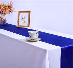 <span class=keywords><strong>Chemin</strong></span> de <span class=keywords><strong>table</strong></span> en satin <span class=keywords><strong>rouge</strong></span> uni pour la vente en gros, <span class=keywords><strong>chemin</strong></span> de <span class=keywords><strong>table</strong></span> rustique long pour la salle à manger, décoration de <span class=keywords><strong>table</strong></span> de mariage - Product Image 2