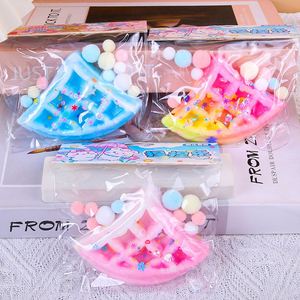 ของเล่นบีบยืดหยุ่นนุ่มนิ่มรูปอาหารสำหรับเด็กอายุ 5-7 ปี ของเล่นคลายเครียด ขายส่ง - Product Image 4