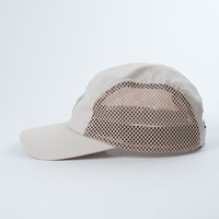 Beige Logotipo de impresión sin estructura Running Camp Caps Wish Mesh Nylon Fabric Camp Cap Alta calidad Custom 5 Panel Camp Cap Sombreros