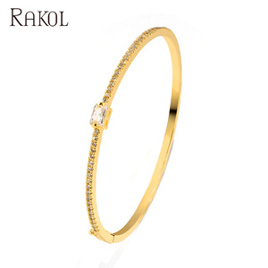 Bracelet élégant en argent sterling avec zircon carré RAKOL BP2213, bijoux pour femmes - Product Image 3