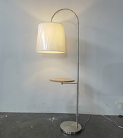 Lámpara de Pie de Esquina para Habitación de Hotel, Estilo Contemporáneo, Madera Sólida, para Habitaciones de Hotel Boutique Holiday Inn IHG