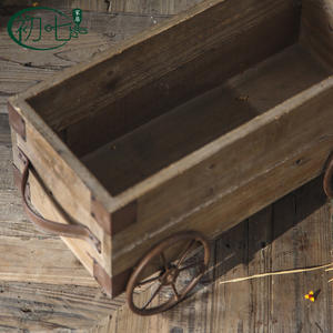 Chloe Chariot en bois massif et fer forgé, pot de fleurs vintage, jardinière d'extérieur, objet décoratif - Product Image 4