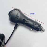 Pemantik rokok mobil dengan sakelar dan lampu indikator LED merah, dengan kabel pengisi daya DC 3.5*1.35, untuk perekam yang dipasang di kendaraan.