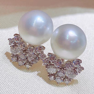 Orecchini a Perno Simil-Perla Barocca per Donne, Orecchini Scintillanti, Gioielli di Moda Quotidiana - Product Image 1
