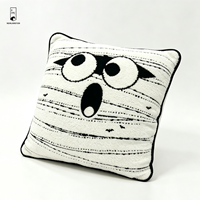 Housse de coussin Mumie d'Halloween 45x45, taie d'oreiller décorative brodée avec visage et passepoil noir pour canapé et chambre à coucher