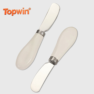 มีดเนยสแตนเลสขายส่ง ด้ามเซรามิก ขนาดเล็ก พร้อมที่ปาดและตัดชีส - Product Image 1
