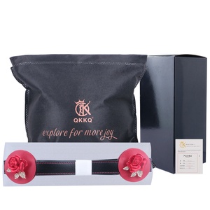 QKKQ Nuevo Masajeador de Pezones con Púas Metálicas y Cuero PU, Estimulador de Pezones con Diseño de Rosa, Juguetes Sexuales para Mujeres y Hombres - Product Image 3