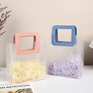 Sac en plastique PP givré, sac à main haut de gamme pour mariage et Noël, sac cadeau transparent, sur mesure - Product Image 3