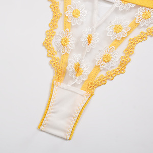 Nouveautés en gros vrac de haute qualité Sexy Shemale Lingerie Saint Valentin érotique bébé poupée femmes 2 pièces pure dentelle ensemble de Lingerie - Product Image 4