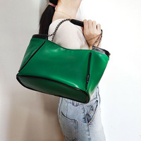 Sacs à main pour femmes en cuir PU vert décontracté, personnalisables, sacs de marque, fermeture éclair de luxe, bandoulière chaîne imperméable, OEM/ODM