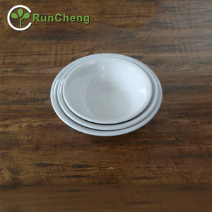 Ensemble de bols carrés classiques en mélamine et porcelaine pour hôtels, banquets et événements festifs, avec option de personnalisation - Product Image 1