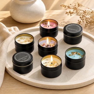 Siyah Metal Teneke Kurutulmuş Çiçekli Soya Balmumu Kokulu Mum Aromaterapi Kavanoz Mum Kapaklı Ev Spa Düğün Hediyesi Dekor Perakende Satış - Product Image 1