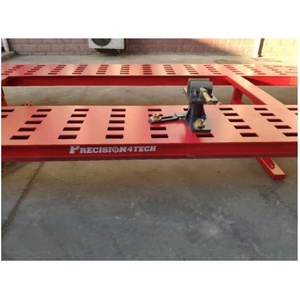 Machine de redressage de châssis robuste pour la réparation de carrosseries de véhicules accidentés - Product Image 3