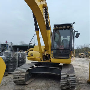 Excavatrice hydraulique Komatsu PC200-8 d'occasion, modèle 2022, performances supérieures, marque japonaise, 20 tonnes, avec moteur et engrenage, à vendre - Product Image 1