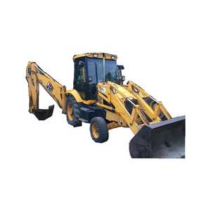 Chargeuse-pelleteuse professionnelle multi-usages à 4 roues motrices JCB 3CX à moteur diesel |   Charge utile nominale de 15 tonnes, moteur de 92 kW, en vente - Product Image 1