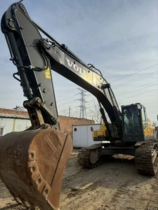 Excavadora Usada Volvo EC380DL 90% Nueva, Máquina de Segunda Mano de 38 Toneladas, Económica, en Funcionamiento Normal, Disponible en Stock - Product Image 2
