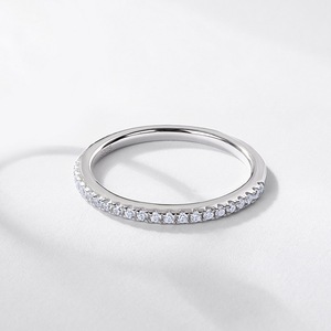 Ensemble de mariage deux pièces en argent sterling S925 avec moissanite taille coussin couleur D VVS1, bague de fiançailles - Product Image 4