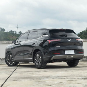 Véhicule hybride électrique compact SUV Wuling Starlight S PHEV, très demandé, pour exportation à l'étranger. - Product Image 6