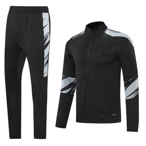 <span class=keywords><strong>Tuta</strong></span> da <span class=keywords><strong>calcio</strong></span> personalizzata di alta qualità da uomo <span class=keywords><strong>tuta</strong></span> da <span class=keywords><strong>calcio</strong></span> <span class=keywords><strong>calcio</strong></span> e giacca uniforme <span class=keywords><strong>nera</strong></span> serie abbigliamento sportivo - Product Image 5