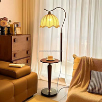 Lampe de sol en bois scandinave moderne avec abat-jour en forme de fleur LED, base E27, pour bureau ou hôtel