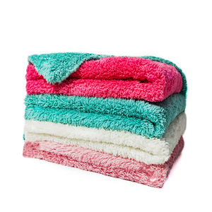 Serviettes de cuisine en polaire corail 30x40cm carrées, couleur unie, absorbantes, sans peluches, pour le nettoyage - Product Image 1