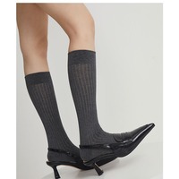 Chaussettes longues tendance et fines, chaussettes en coton noires et blanches unies jusqu'aux genoux