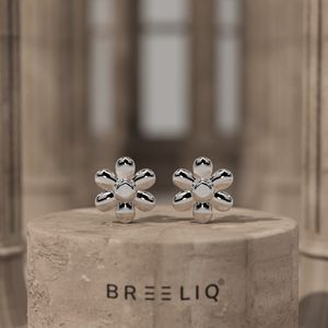 Pendientes de Oro Sólido de 14K con Diseño Floral Minimalista, Joyería Fina para Mujer, Uso Diario - Product Image 1