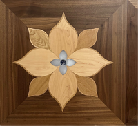 Parquet multicouche en chêne massif moderne à motif personnalisé avec incrustation de basse en bois pour villa, appartement, hall, école, hôtel, intérieur
