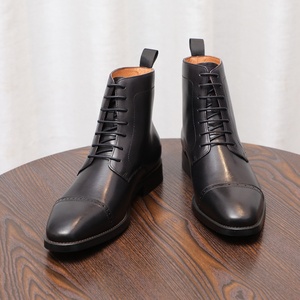 Botas Formales de Negocios Retro Británicas para Hombre, Botas Brogue con Cordones, Botas de Tobillo Hechas a Mano de Cuero de Grano Completo - Product Image 1