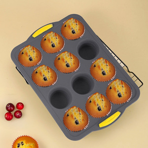 Plateaux <span class=keywords><strong>de</strong></span> cuisson robustes en acier au carbone <span class=keywords><strong>de</strong></span> qualité commerciale <span class=keywords><strong>de</strong></span> 8 pouces pour services <span class=keywords><strong>de</strong></span> restauration commerciale, revêtement antiadhésif facile à démouler - Product Image 2