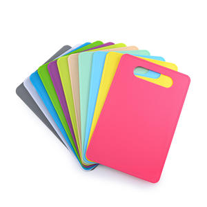 Juego de Tablas de Cortar de Plástico Flexible para Cocina, Tabla de Cortar Antideslizante con Tapete de Corte para una Cocina Práctica - Product Image 1