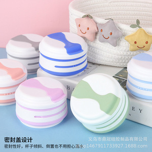 Silicone Folding Coffee Cup Compact Retractable Heat Resistant Travel Portable Unisex Minimalist Design - Product Image 4