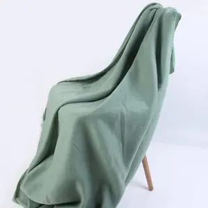 بطانية خضراء خفيفة بالجملة بطانية صوف رخيصة للحيوانات الأليفة المنزلية