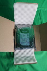 Enterprise St4000nm000a <b>4tb</b> 7.2k 6gb/s 256mb 3.5" 2hz100 Interbal <b>Hard</b> <b>Drive</b> - Product Image 4