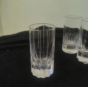 Vente directe d'usine Jiangzhiwu – <span class=keywords><strong>Verres</strong></span> <span class=keywords><strong>à</strong></span> whisky en forme d'étoile de 300 ml, sculptés <span class=keywords><strong>à</strong></span> la main, de haute qualité, style rétro classique et luxe léger - Product Image 3