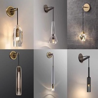 Applique Murale LED en Cristal de Luxe Nordique avec Finition Cuivre, Décorative et Dimmable pour Salon, Chambre, Couloir, Chevet