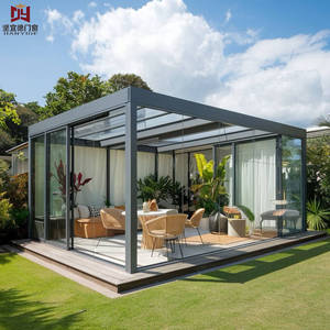 Véranda moderne en aluminium avec protection <span class=keywords><strong>UV</strong></span> et enclos en verre trempé pour les loisirs en plein air dans la cour - Product Image 1