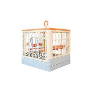 Gabbia per Uccelli Piccola in Plastica, Villa per Pappagalli Moderna Quadrata Pieghevole, Gabbia Traspirante per Esterni con Vista, Accessori per Animali Domestici - Product Image 1
