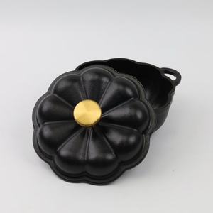 Horno holandés <span class=keywords><strong>de</strong></span> <span class=keywords><strong>hierro</strong></span> fundido <span class=keywords><strong>de</strong></span> calabaza con tapa <span class=keywords><strong>Olla</strong></span> <span class=keywords><strong>de</strong></span> Horno Holandés <span class=keywords><strong>de</strong></span> <span class=keywords><strong>hierro</strong></span> fundido esmaltado <span class=keywords><strong>para</strong></span> <span class=keywords><strong>hornear</strong></span> <span class=keywords><strong>pan</strong></span> - Product Image 2