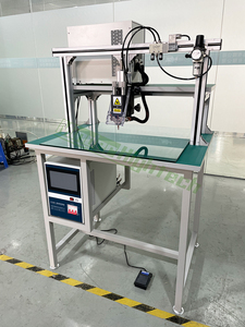 Machine de soudage par points pour batteries cylindriques AC 18650 26650 32650 / Soudeuse manuelle pour électrodes de batteries lithium-ion - Product Image 4