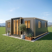Maison conteneur moderne noire extensible et respirante avec caractéristiques écologiques pour le glamping et les complexes de villégiature en plein air