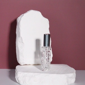 <span class=keywords><strong>Flacon</strong></span> pulvérisateur de <span class=keywords><strong>parfum</strong></span> <span class=keywords><strong>vide</strong></span> en verre portable de haute qualité de 10 ml <span class=keywords><strong>avec</strong></span> couvercle filaire, <span class=keywords><strong>flacon</strong></span> de baume à la <span class=keywords><strong>poire</strong></span>, distributeur d'échantillons de masque facial - Product Image 4