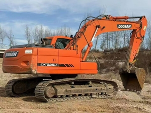 Excavatrice Doosan DX225LC-9 d'occasion de haute qualité, capacité de godet de 1,2 m³, faible nombre d'heures de travail, performances stables, exportation mondiale - Product Image 4