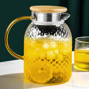 <span class=keywords><strong>Carafe</strong></span> à eau Offre Spéciale de grande capacité Pichet en verre Borosilicate Pichet à eau avec couvercle en acier inoxydable Pichet à eau avec verres - Product Image 5