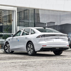 รถยนต์ Geely Galaxy A7 สีขาว PHEV ซีดาน ยานยนต์ Geely รถยนต์ไฟฟ้า ไฮบริด สำหรับการเดินทางในเมือง - Product Image 6
